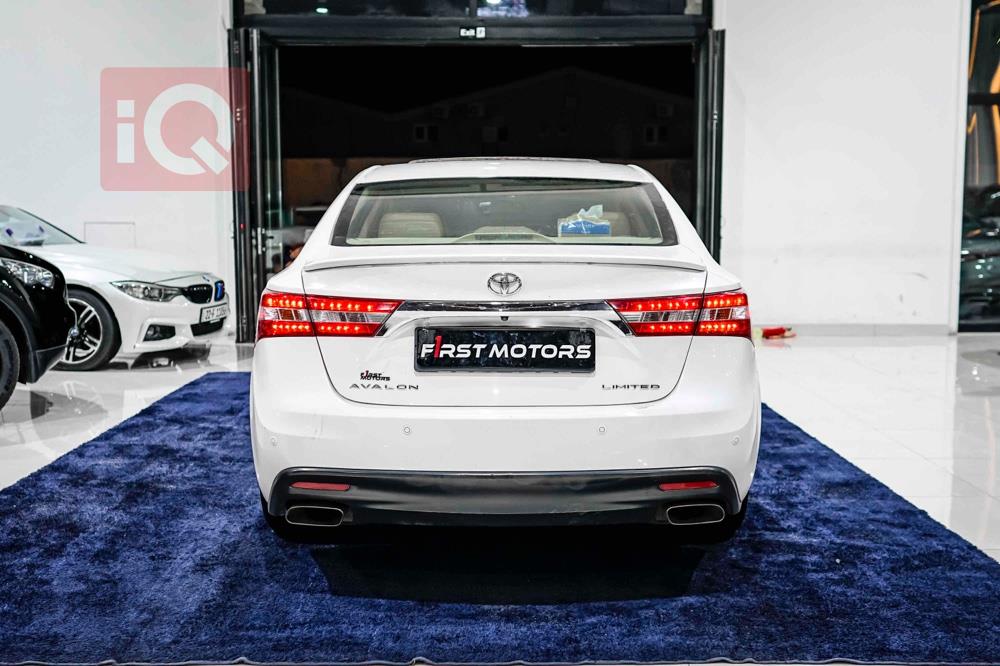 Toyota Avalon